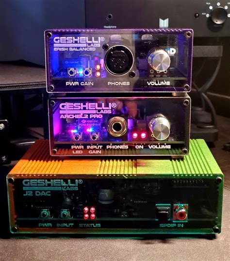 Setup/Connections: The <b>Geshelli</b> Labs <b>J2</b> is a plug and play DAC that can connect via USB, coaxial and fiber optic. . Geshelli j2 review